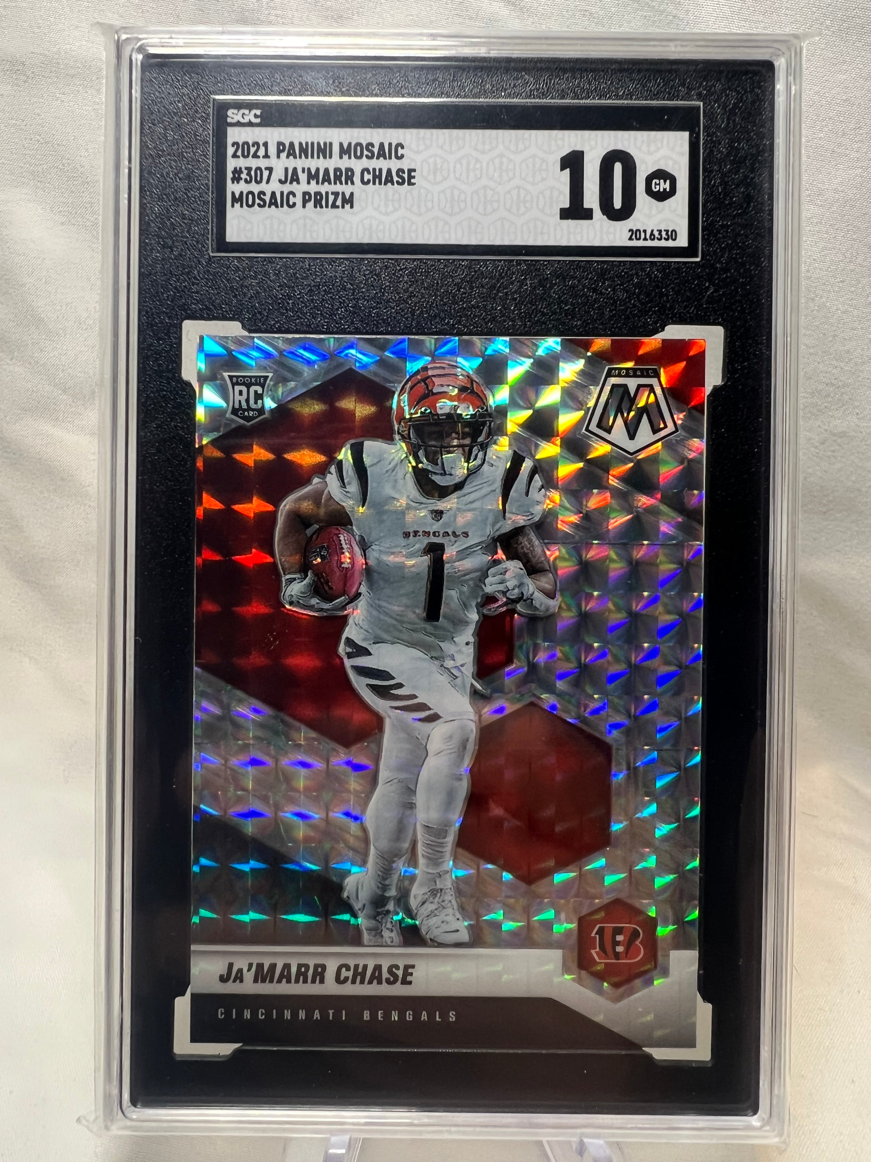2021 Jamar Chase Mosaic Prizm Silver RC SGC 10