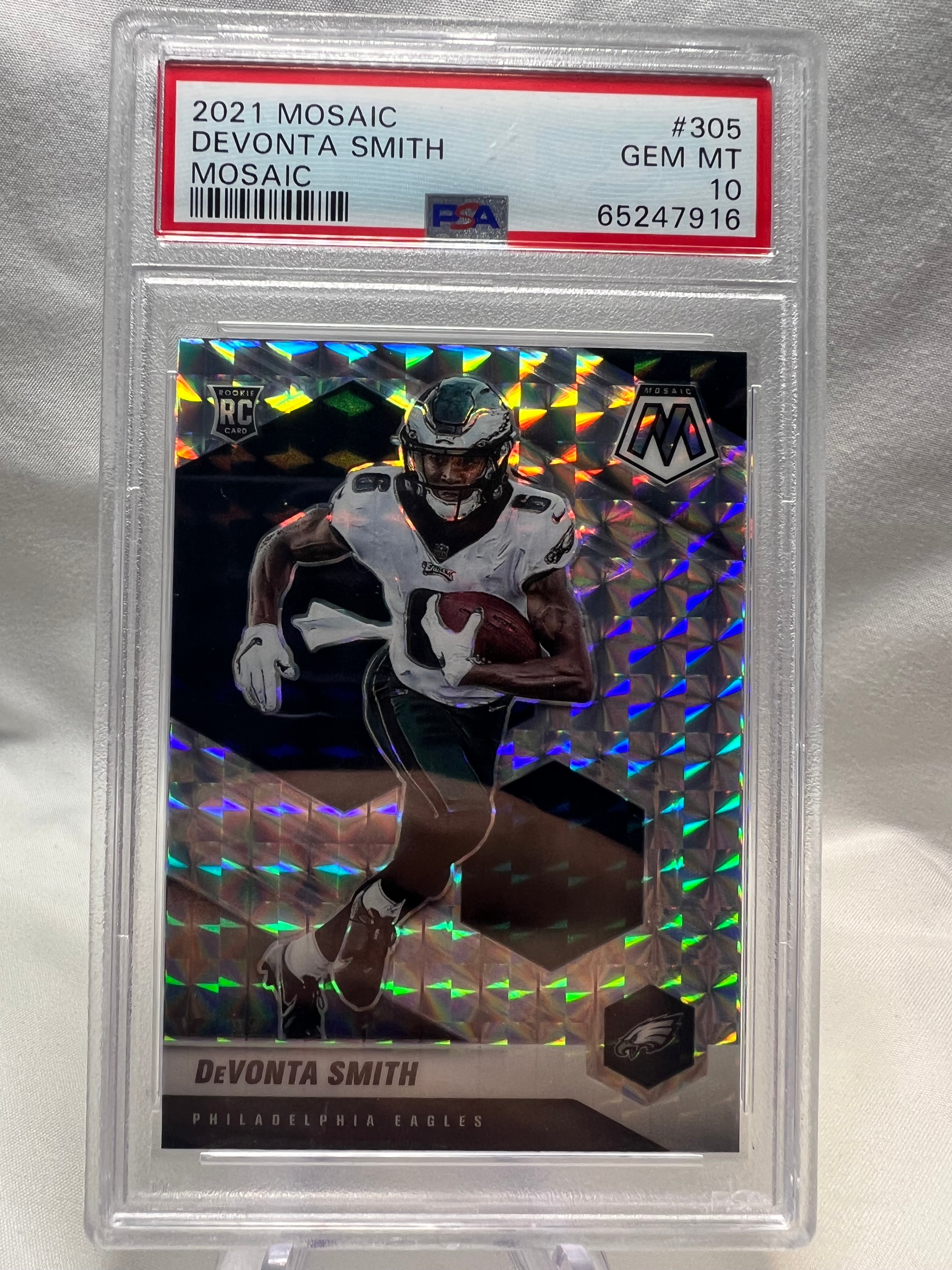 2021 Panini Mosaic Devonte Smith Mosaic Prizm PSA 10  Eagles
